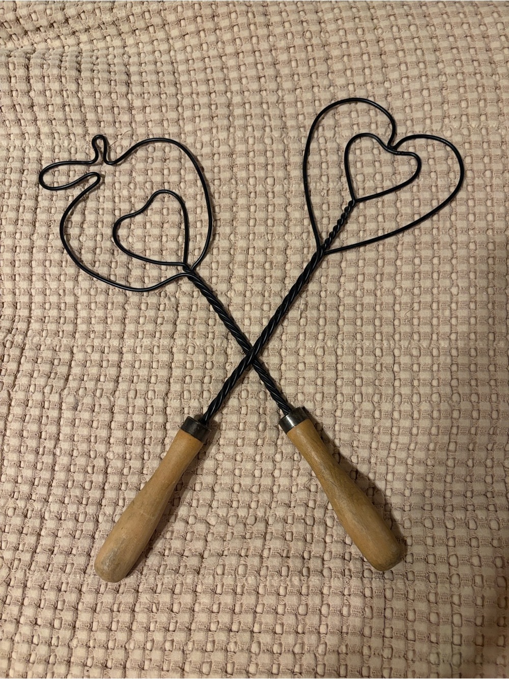 Black Wire Heart and Apple Wall Accents with Wooden Handles